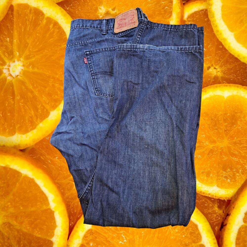 Levi's Relaxed Straight‎ 559 Slightly Faded Blue Jeans Size 40x30